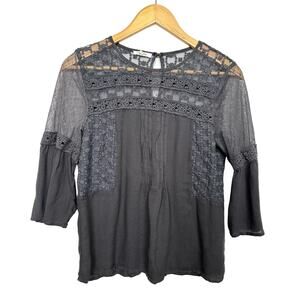 Maurices Womens Size Medium Grey 3/4 Sleeve Sheer Blouse